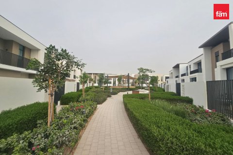 Вилла Дубай, БАӘ-да 3 жатын бөлмелер, 146.3 м² № 738963 - фото 20