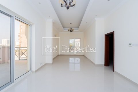 Vila u gradu Dubai, UAE 5 spavaće sobe, 726.1 m2 Br. 708028 - Slika 2