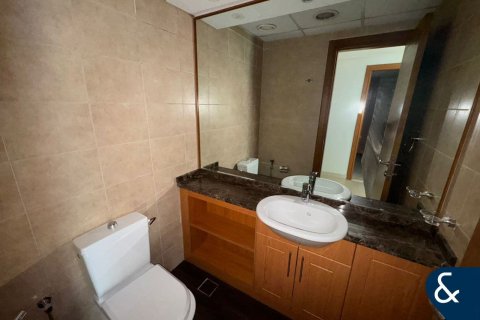 Apartament de închiriat în Jumeirah Lake Towers, Dubai, EAU 3 dormitoare, 267 mp.  №698143 - poză 23