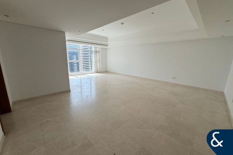 Apartament de închiriat în Jumeirah Lake Towers, Dubai, EAU 3 dormitoare, 267 mp.  №698143 - poză 2