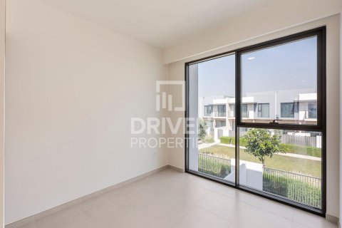 Stadthaus zur Miete in The Valley, Dubai, VAE 3 Schlafzimmer, 176 m2 Nr. 655279 - Foto 8