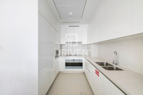 Apartment in Al Wasl, Dubai, UAE 2 bedrooms, 144 sq.m. № 655278 - photo 8