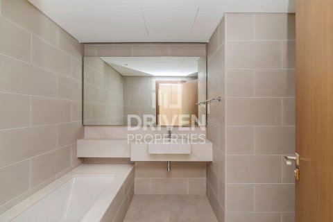 Apartment in Al Wasl, Dubai, UAE 2 bedrooms, 144 sq.m. № 655278 - photo 11