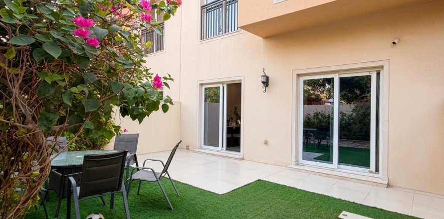 Dubai, BAE’de sıra ev 3 yatak odası, 164.8 m&sup2; No 721664