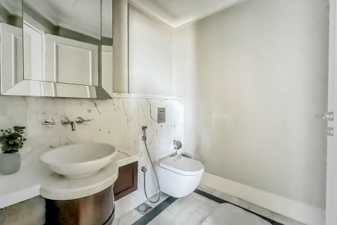 Huoneisto Downtown Dubai (Downtown Burj Dubai), Arabiemiraatit 4 makuuhuonetta, 263.85 m2 № 750574 - kuva 21