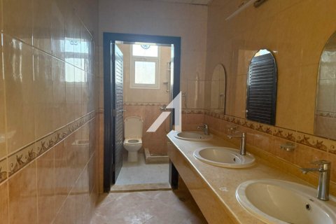 Al Safa, Dubai, संयुक्त अरब अमीरात में विला, 5 बेडरूम, 1569 वर्ग मीटर, संख्या 678514 - फ़ोटो 27