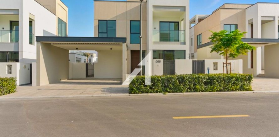 Arabian Ranches 3、Dubai、UAEにあるヴィラ 4ベッドルーム、448 m2 No678515