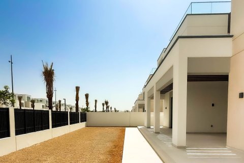 Vilă de închiriat în Arabian Ranches 3, Dubai, EAU 5 dormitoare, 509.48 mp.  №759859 - poză 16