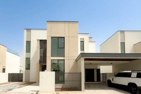Vilă de închiriat în Arabian Ranches 3, Dubai, EAU 5 dormitoare, 509.48 mp.  №759859 - poză 13