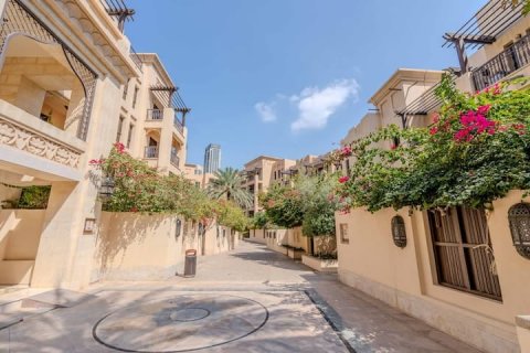 דירה למכירה ב Downtown Dubai (Downtown Burj Dubai), Dubai, איחוד האמירויות 1 חדר שינה, 85 מ"ר, מספר 739600 - תמונה 13