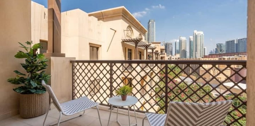 דירה ב Downtown Dubai (Downtown Burj Dubai), Dubai, איחוד האמירויות 1 חדר שינה, 85 מ"ר מספר 739600