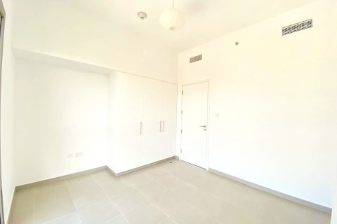 Apartmen di Town Square, Dubai, UAE 2 bilik tidur, 82 meter persegi № 677593 - foto 6