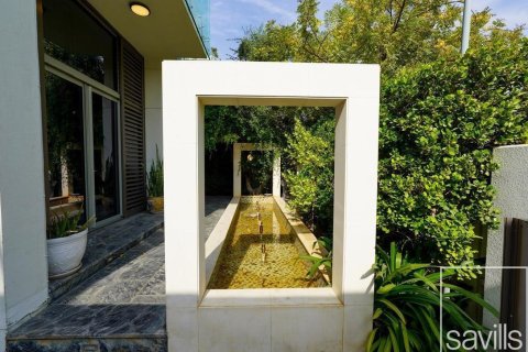 Villa para arrendamento em Mohammed Bin Rashid City, Dubai, EAU 5 quartos, 783.64 m2 № 747771 - foto 11