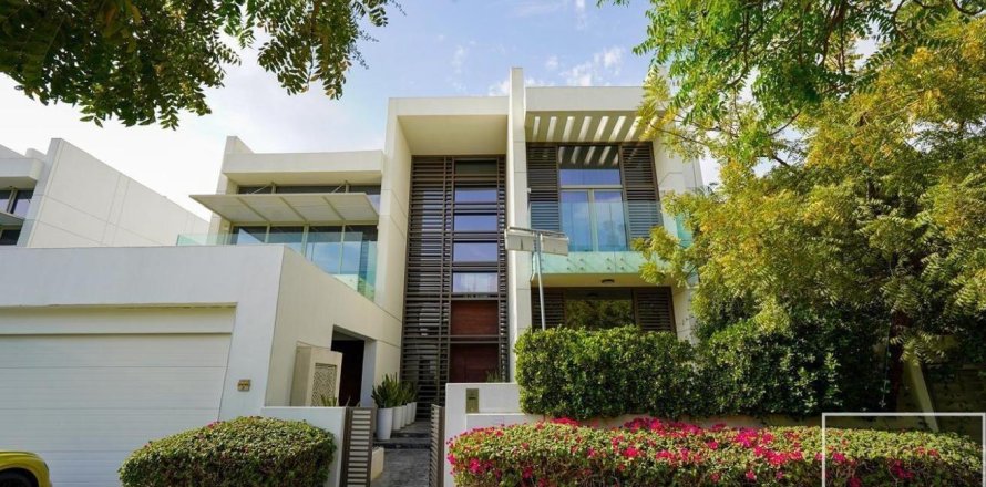 Villa em Mohammed Bin Rashid City, Dubai, EAU 5 quartos, 783.64 m2 № 747771