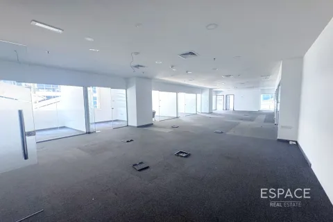 Office in Business Bay, Dubai, UAE 312 sq.m. № 660998 - photo 1