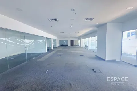 Office in Business Bay, Dubai, UAE 312 sq.m. № 660998 - photo 13