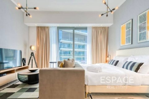 מחסן למכירה ב Dubai Marina, Dubai, איחוד האמירויות  48 מ"ר, מספר 660996 - תמונה 2