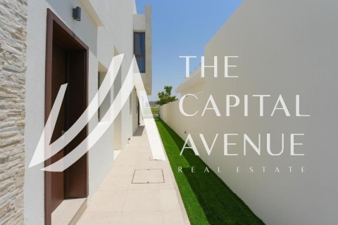 Vila na Yas Island, Abu Dhabi, SAE 4 spálne, 622 m2 č. 652892 - Fotografia 18