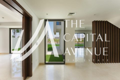 Vila na Yas Island, Abu Dhabi, SAE 4 spálne, 622 m2 č. 652892 - Fotografia 3