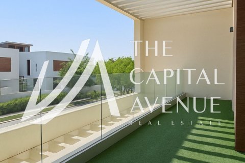 Vila na Yas Island, Abu Dhabi, SAE 5 spální, 508 m2 č. 652895 - Fotografia 2