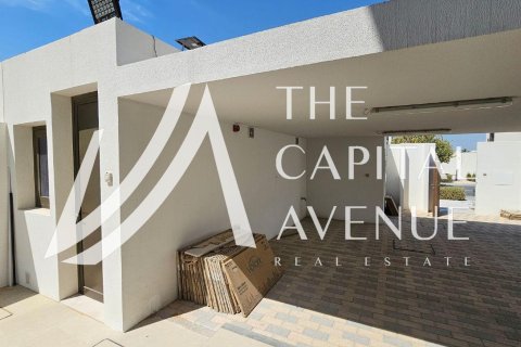 וילה להשכרה ב Abu Dhabi, איחוד האמירויות 5 חדרי שינה, 118 מ"ר, מספר 652883 - תמונה 3