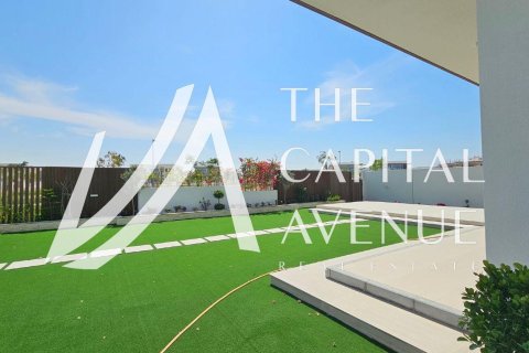 וילה להשכרה ב Abu Dhabi, איחוד האמירויות 5 חדרי שינה, 118 מ"ר, מספר 652883 - תמונה 5