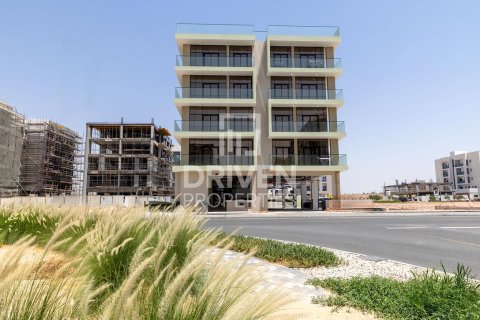 Building til salg i Dubai, UAE 750.01 kvm № 764990 - foto 2
