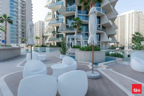 Apartament na sprzedaż w Dubai, ZEA 1 sypialnia, 75.1 mkw., nr 714981 - zdjęcie 2