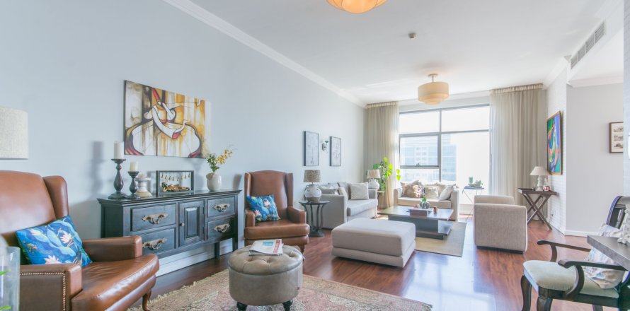 Квартира в Jumeirah Islands, Дубай, ОАЕ 3 спальні, 244м2 № 739643
