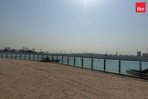 زمین در Dubai ، امارات متحده عربی 588.4 متر مربع.  شماره 766326