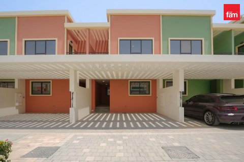 Řadový dům v Dubai, SAE 4 ložnice, 144 m² Č.: 766327 - fotografie 18