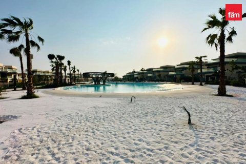 Řadový dům v Dubai, SAE 4 ložnice, 144 m² Č.: 766327 - fotografie 16