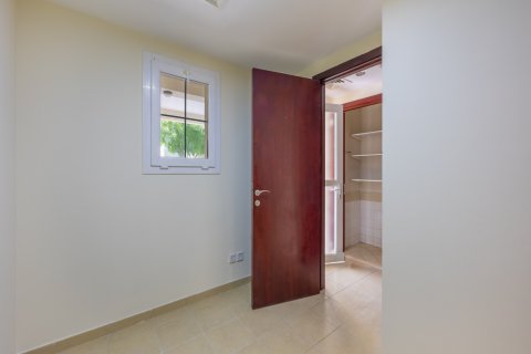 Townhouse in Dubai, UAE 3 bedrooms, 279 sq.m. № 698804 - photo 28