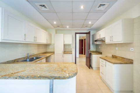 Townhouse in Dubai, UAE 3 bedrooms, 279 sq.m. № 698804 - photo 4