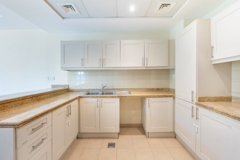 Townhouse in Dubai, UAE 3 bedrooms, 279 sq.m. № 698804 - photo 3