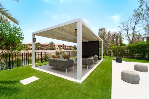 Jumeirah Islands, Dubai, संयुक्त अरब अमीरात में विला, 4 बेडरूम, 511 वर्ग मीटर, संख्या 698808 - फ़ोटो 24