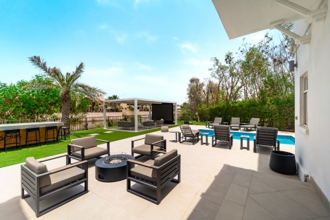 Jumeirah Islands, Dubai, संयुक्त अरब अमीरात में विला, 4 बेडरूम, 511 वर्ग मीटर, संख्या 698808 - फ़ोटो 3