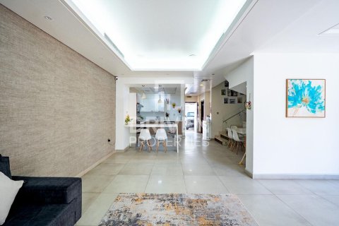 Müüa villa asukohaga Jumeirah Village Circle, Dubai, AÜE: 4 magamistoaga, 213.12 m² Nr 759380 - pilt 2