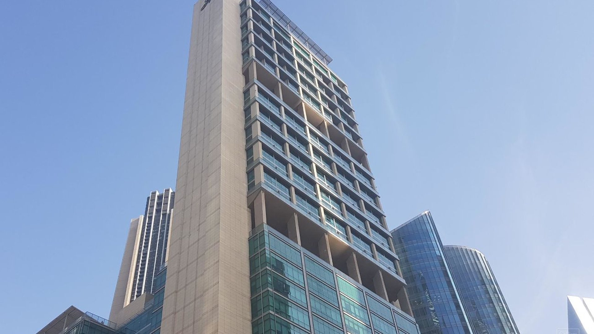 LIBERTY HOUSE TOWER in DIFC, Dubai, UAE № 240322 from «ETA ASCON Star