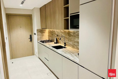 Apartment in Dubai, UAE 40.2 sq.m. № 727221 - photo 4