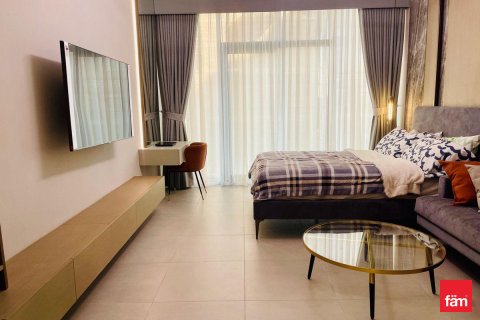 Apartment in Dubai, UAE 40.2 sq.m. № 727221 - photo 2