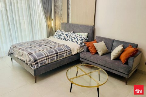 Apartment in Dubai, UAE 40.2 sq.m. № 727221 - photo 7