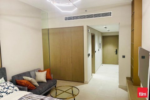 Apartment in Dubai, UAE 40.2 sq.m. № 727221 - photo 3