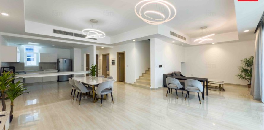 Radhus i Dubai Sports City, Dubai, UAE 4 sovrum, 172.9 kvm Nr. 660430