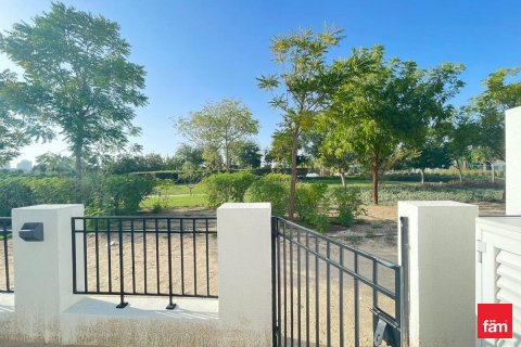 Townhouse in Dubai, UAE 3 bedrooms, 154.2 sq.m. № 647733 - photo 12