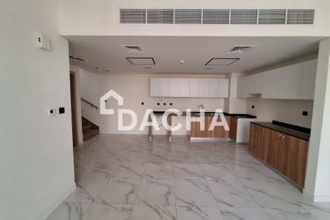 Таунхаус в Dubai Land, Дубай, ОАЭ 3 спальни, 124м2 № 752109