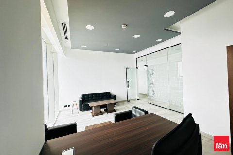 Zyrë në Business Bay, Dubai, Emiratet e Bashkuara Arabe 81.8 m2. № 705943 - Foto 5