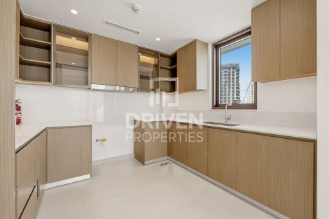 Apartment til salg i Dubai Creek Harbour (The Lagoons), Dubai, UAE 3 soveværelser, 147.34 kvm № 743027 - foto 12