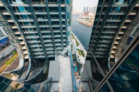 Business Bay、Dubai、UAE にあるマンション販売中 2ベッドルーム、172 m2、No702765 - 写真 28
