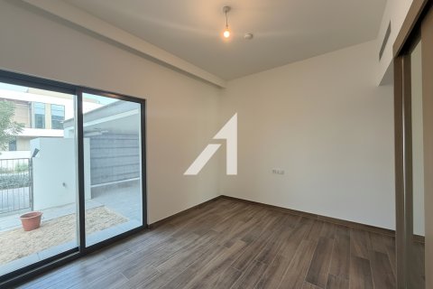 Vila v Al Furjan, Dubai, SAE 4 spálne, 366 m2 č. 702764 - Fotografia 17